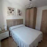 Agradable Casa Antigua Reformada Con Patio *