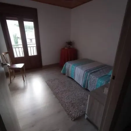 Agradable Casa Antigua Reformada Con Patio Hébergement de vacances Espejon